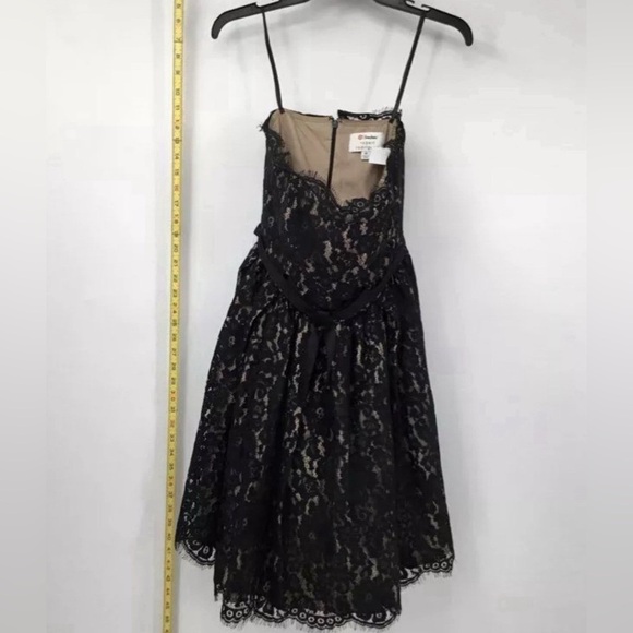 Neiman Marcus Black Dress Sz 10 Pre-owned In Great Shape - Picture 3 of 7